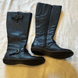 b.o.c. Born Concept size 6.5 / 37.  Black Leather Boots. Zip up inside of leg.
